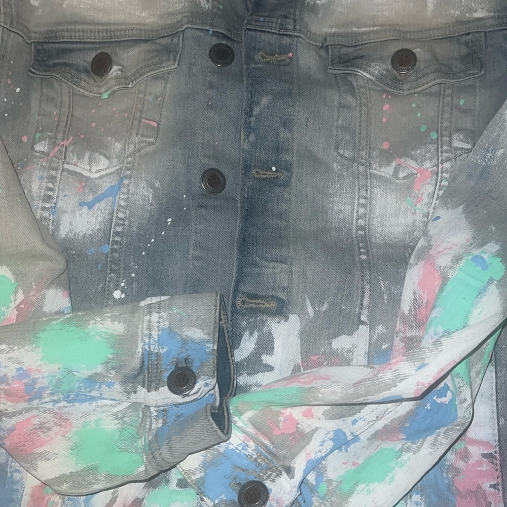 COPPER RIVET DENIM PAINT SPLATTER JACKET - SIZE SMALL ( PRELOVED) - Picture 6 of 7